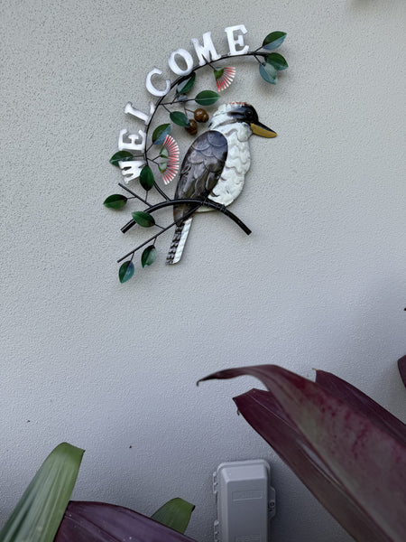 Kookaburra Welcome with Gumnut Flowers